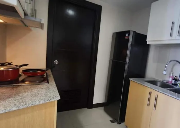Spacious Living At Uptown Parksuites * 马尼拉